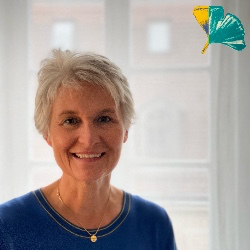  Dr. med. Martina Heinz, spezialisiert auf: Gynkologische Zytologie, Kinder- und Jugendgynkologie und gynkologische Onkologie